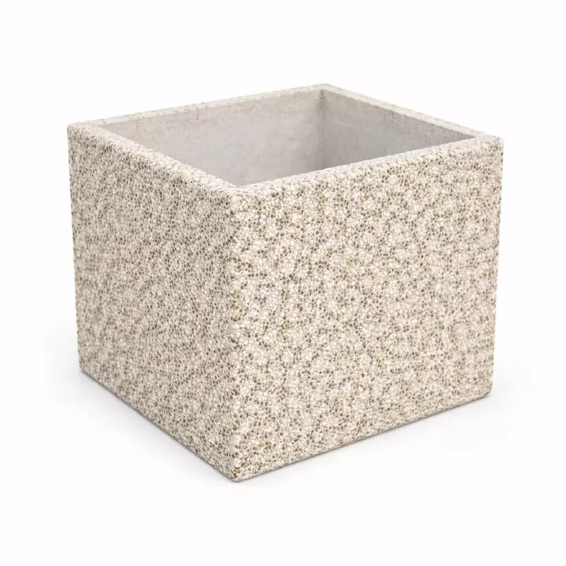 Jardinière en béton carrée