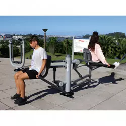 Dispositif de fitness extérieur en milieu urbain