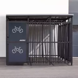 Abri vélos bambou avec éclairage LED solaire autonome Abri vélos bambou avec éclairage LED solaire autonome