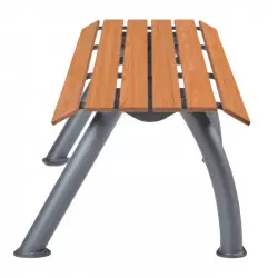 Banquette urbaine assise lames stratifié compact couleur teck Banquette urbaine assise lames stratifié compact couleur teck