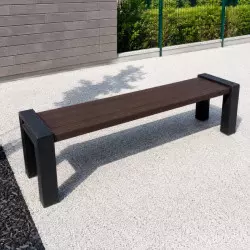 Banquette urbaine en plastique recyclé