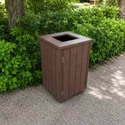 Poubelle publique en plastique recyclé