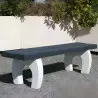 Banc public sans dossier en béton couleur mixte Banc public sans dossier en béton couleur mixte