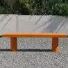 Banquette de ville en béton coloré Banquette de ville en béton coloré