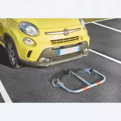 Barrière de parking "spécial macadam"