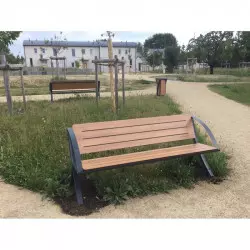 Banc public extérieur en stratifié compact aspect Teck