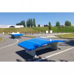 Table de ping-pong incurvée - Table teqball béton - Table foot volley Table de ping-pong incurvée - Table teqball béton - Table foot volley