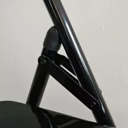 Double charnière pour une solidité renforcée