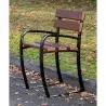 Fauteuil collectivités accoudoirs et assise rehaussée pour aire de repos séniors