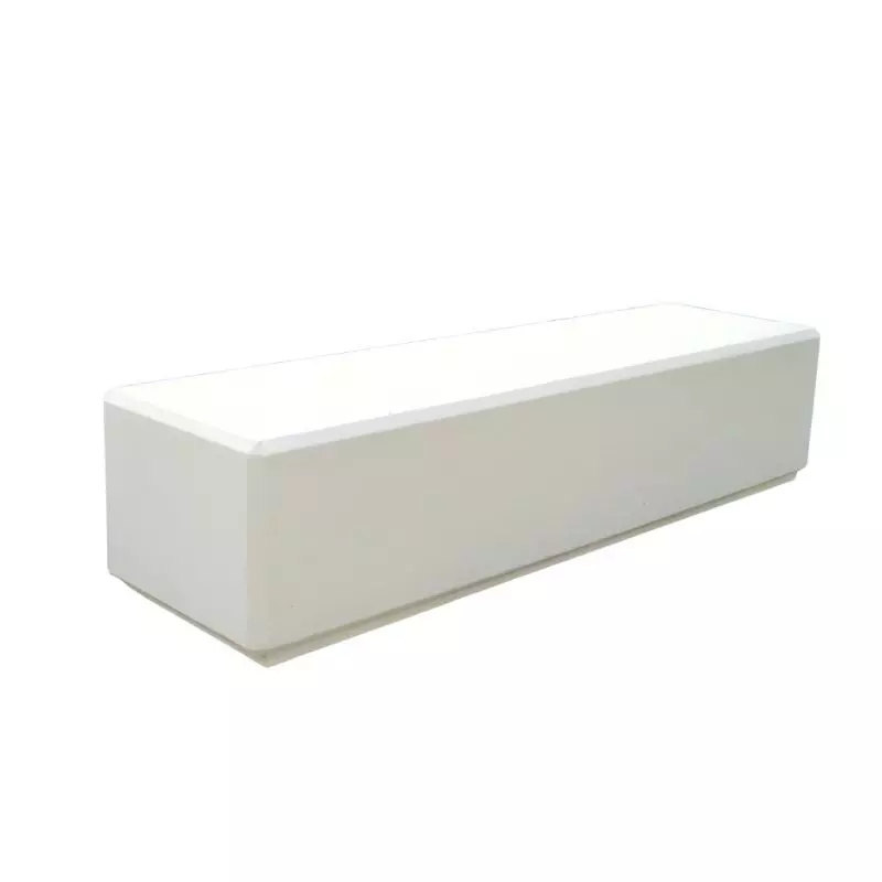 Banc urbain monobloc en béton blanc