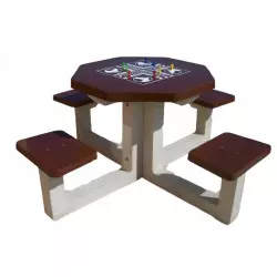 Table en béton avec plateau jeu de petits chevaux