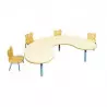 Table pour école maternelle en forme de "haricot"