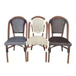 Chaises différents coloris pour terrasse pro